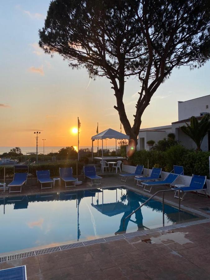 Hotel Villa Mena Forio di Ischia Εξωτερικό φωτογραφία